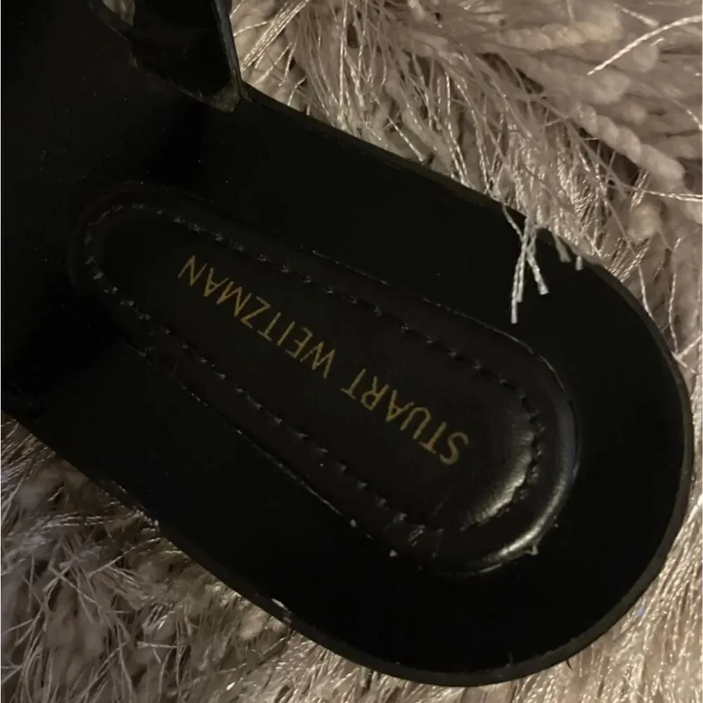 Stuart Weitzman description stuart